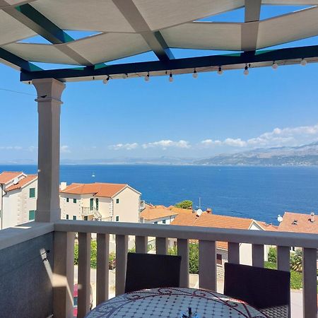 Apartments With A Parking Space Postira, Brac - 2911 المظهر الخارجي الصورة